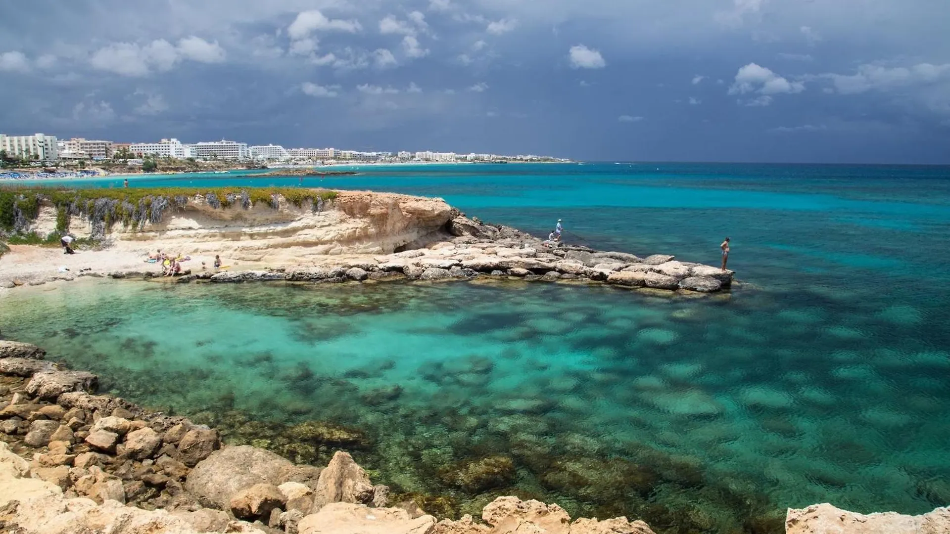 Villa Leoforos Dyo, Modern 3Bdr Protaras Villa With Pool, In The Centre Of Protaras 0*,